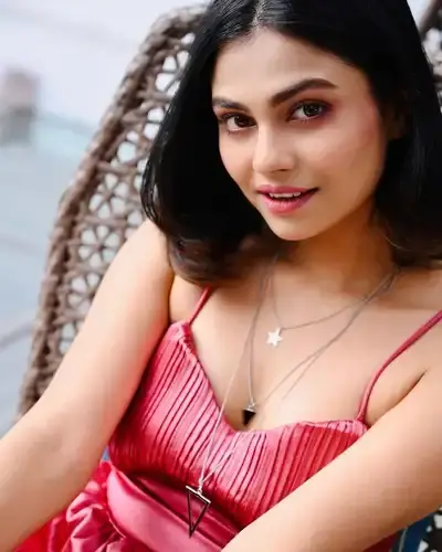 Escort Service Daryaganj